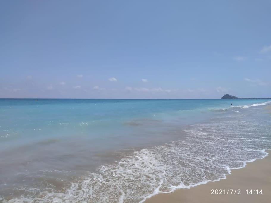 Apartamento Duplex En Primera Linea De Playa Peñíscola Kültér fotó